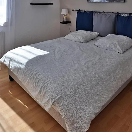 Holiday home La Maison De Celine *