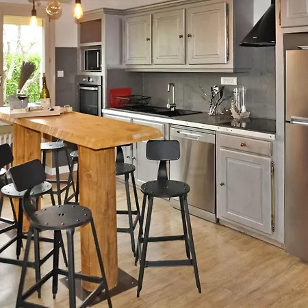 Holiday home La Maison De Celine