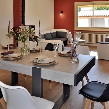 La Maison De Celine Holiday home Beaumes-de-Venise